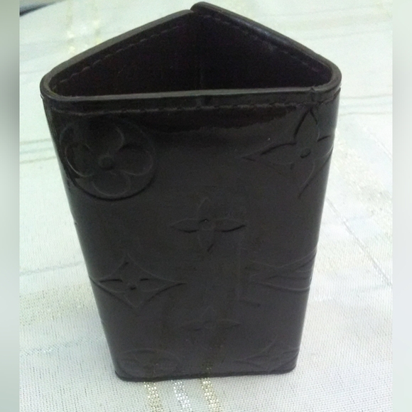 FABULOUS LOUIS VUITTON KEY BURGUNDY VERNIS 4 KEY CASE BEAUTIFUL WAY TO HOLD KEYS - Picture 7 of 12